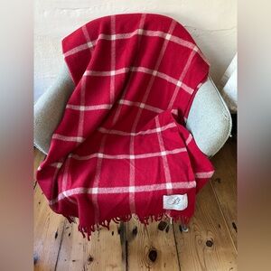 Red & White Wool Throw Bronte by Moon